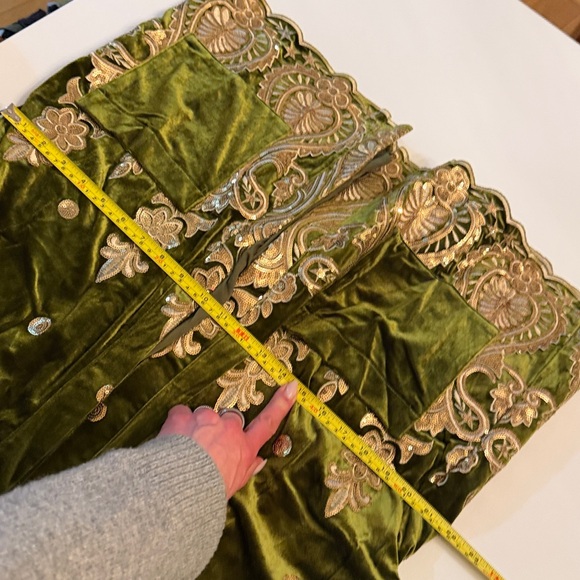 Lenni Whiskey Medium Duster Green Velvet Gold Sequin Embroidered Free People - Picture 8 of 12